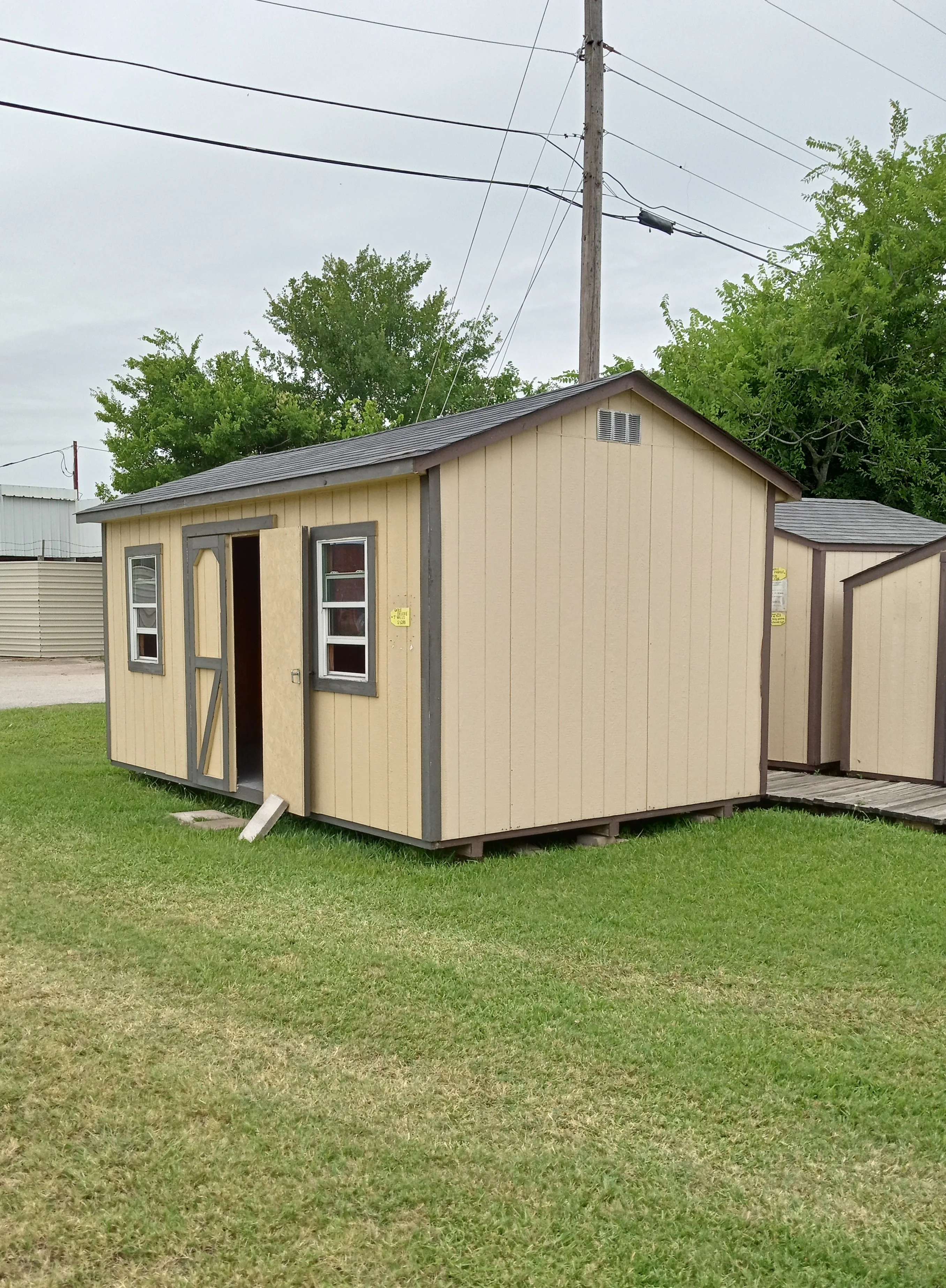 10X16 Gable Deluxe With 7 Ft Walls